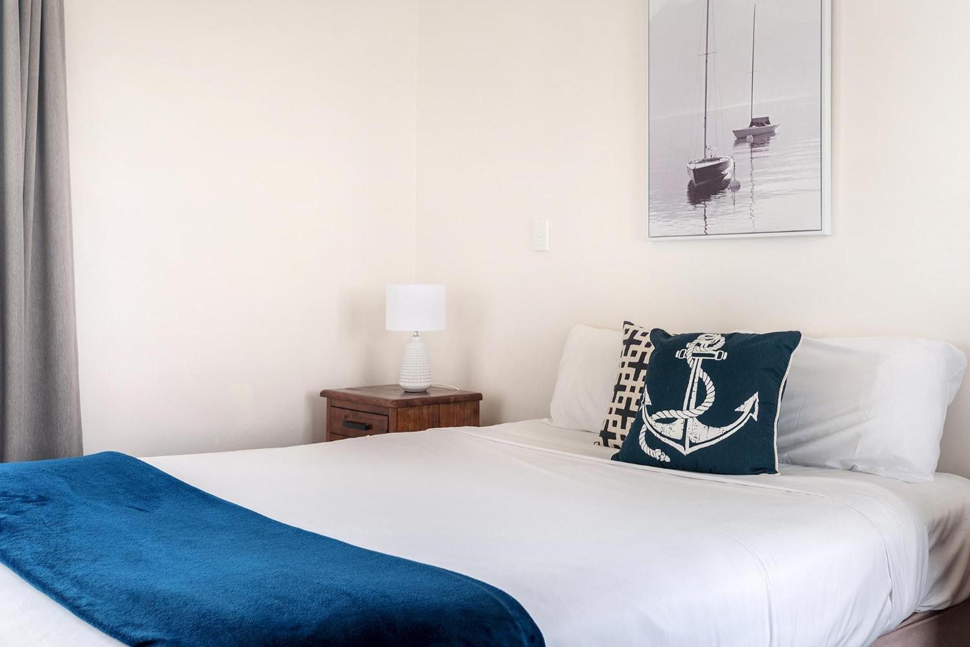 คอรัล โคฟ อพาร์ตเมนท์ Aparthotel โบเวน ภายนอก รูปภาพ