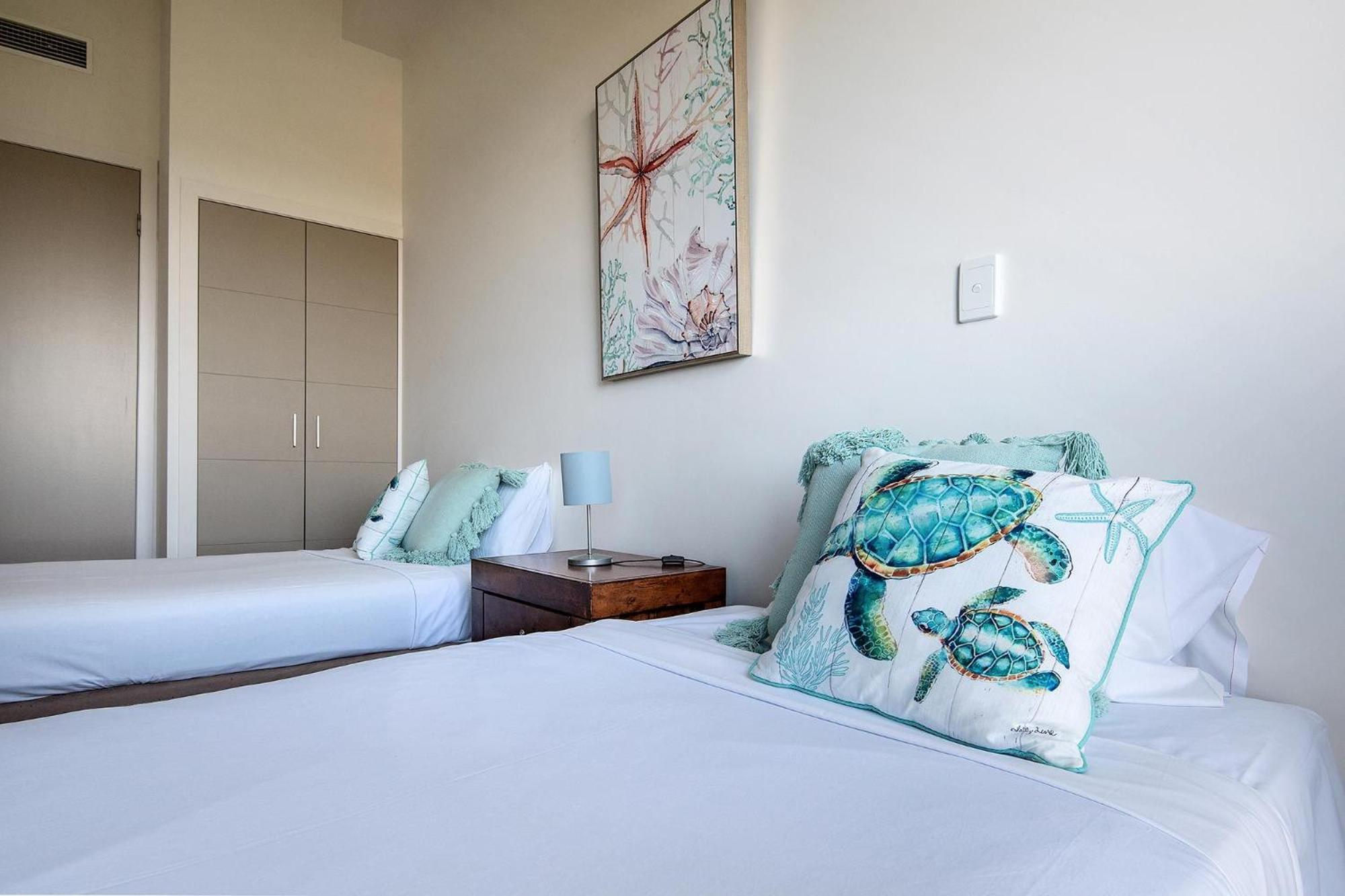 คอรัล โคฟ อพาร์ตเมนท์ Aparthotel โบเวน ภายนอก รูปภาพ